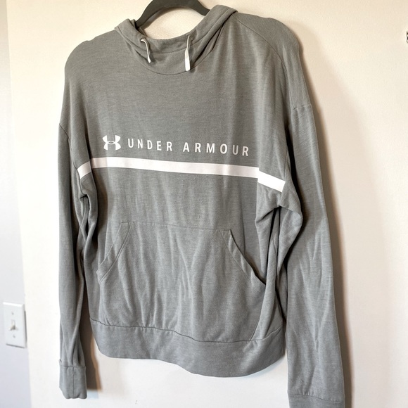 Under Armour hooded sweatshirt size women’s small - Picture 1 of 4